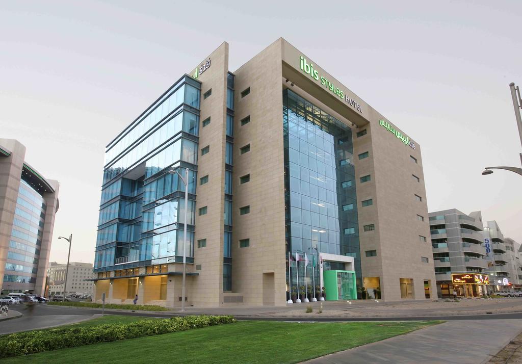Ibis Styles Dubai Jumeira Exterior foto